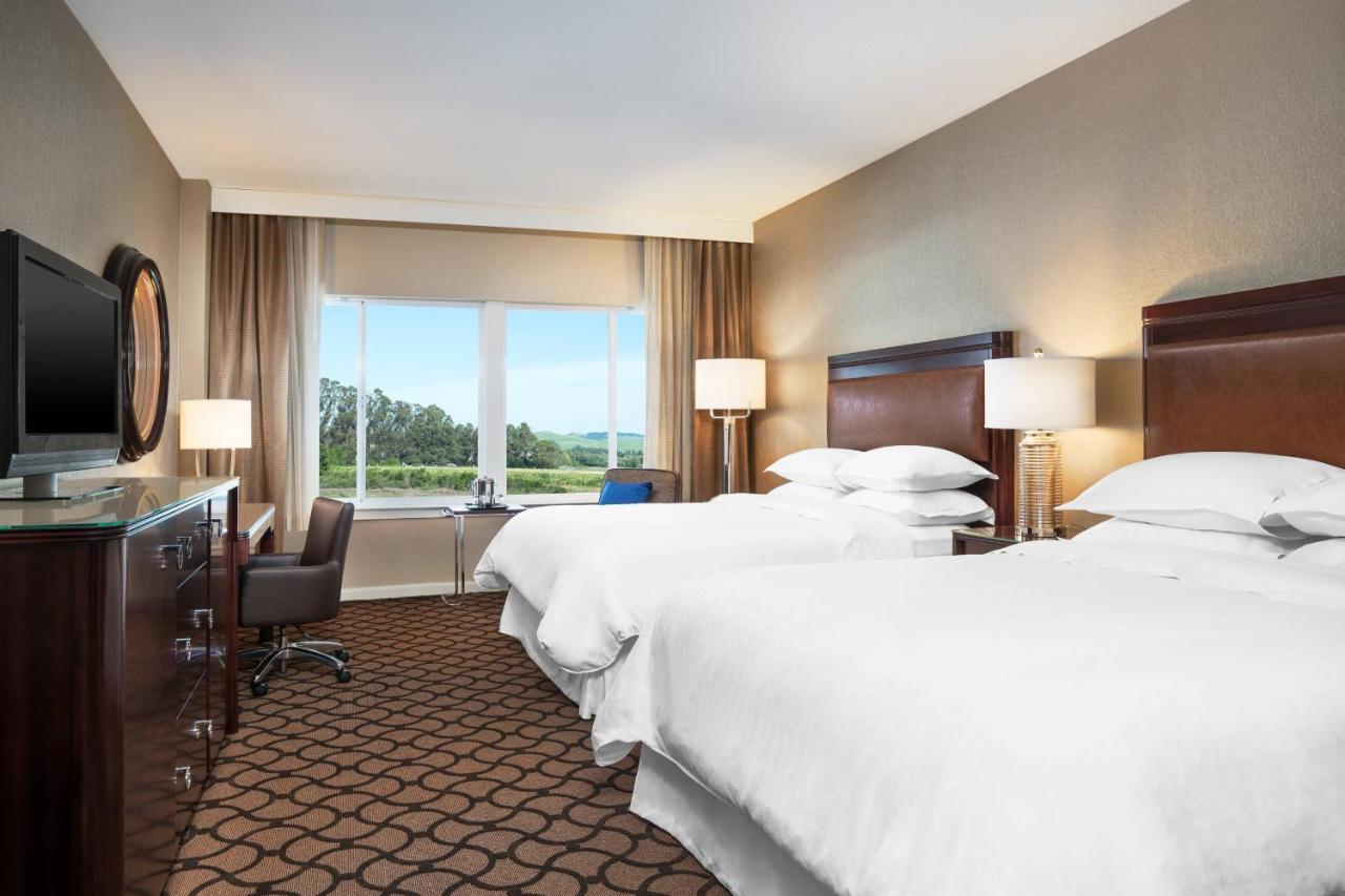 เชอราตัน โซโนมา เคาน์ตี้ - แพโทลูมา Hotel เปตาลูมา ภายนอก รูปภาพ